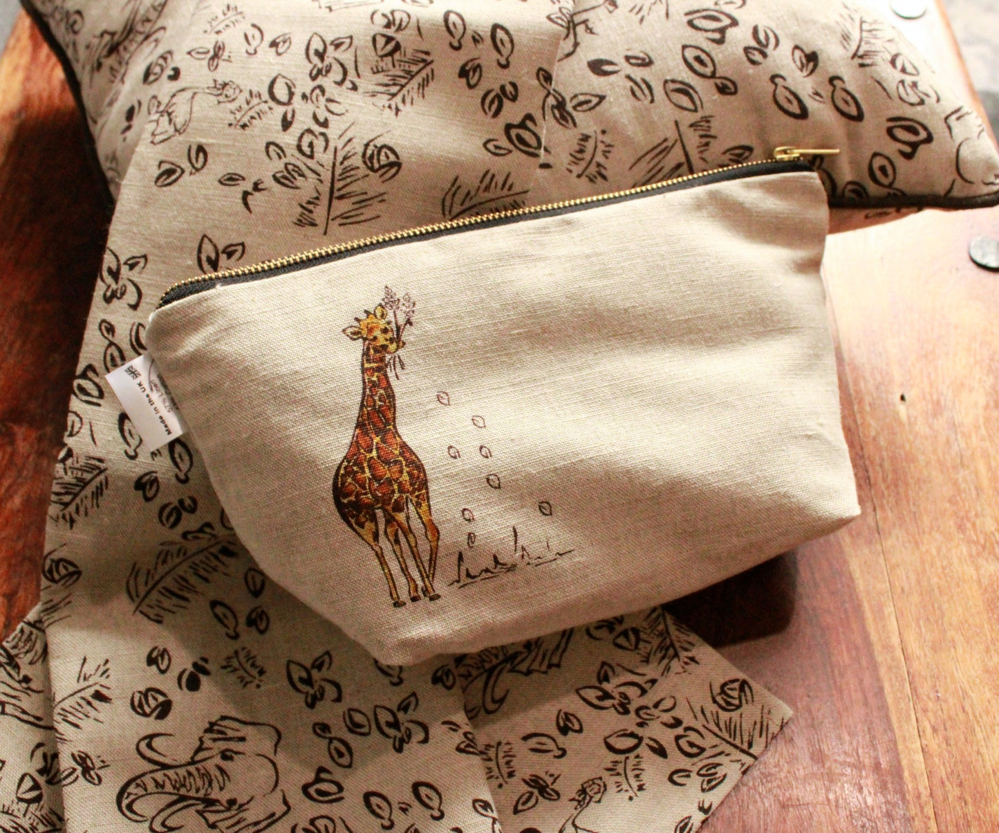 Amboseli Giraffe Luxury Toiletries Bag