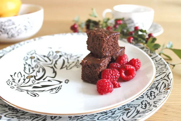 Cheshire Side Plates Set of 2 with Giftbox